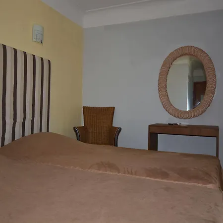 Albergo Hotel Otel Saint-Laurent-du-Var