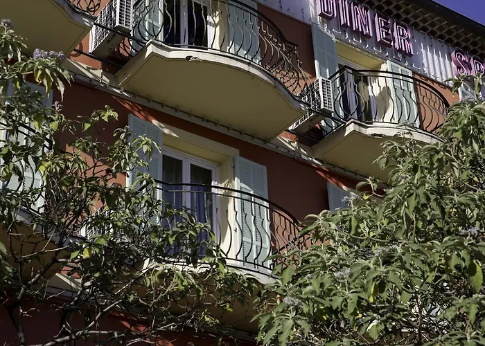 Albergo Hotel Hotell Saint-Laurent-du-Var